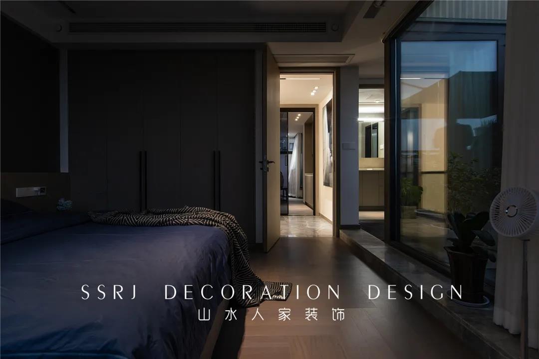 家中光線(xiàn)太暗怎么裝修